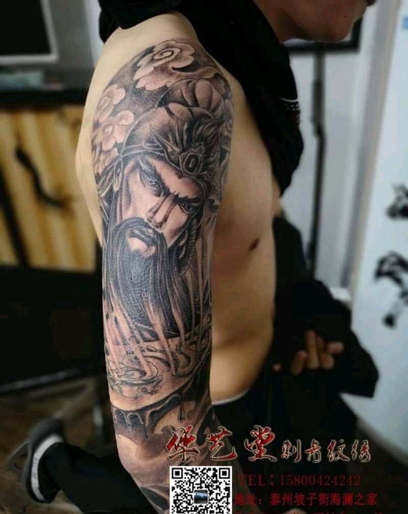 关公纹身图片_肩部纹身图案