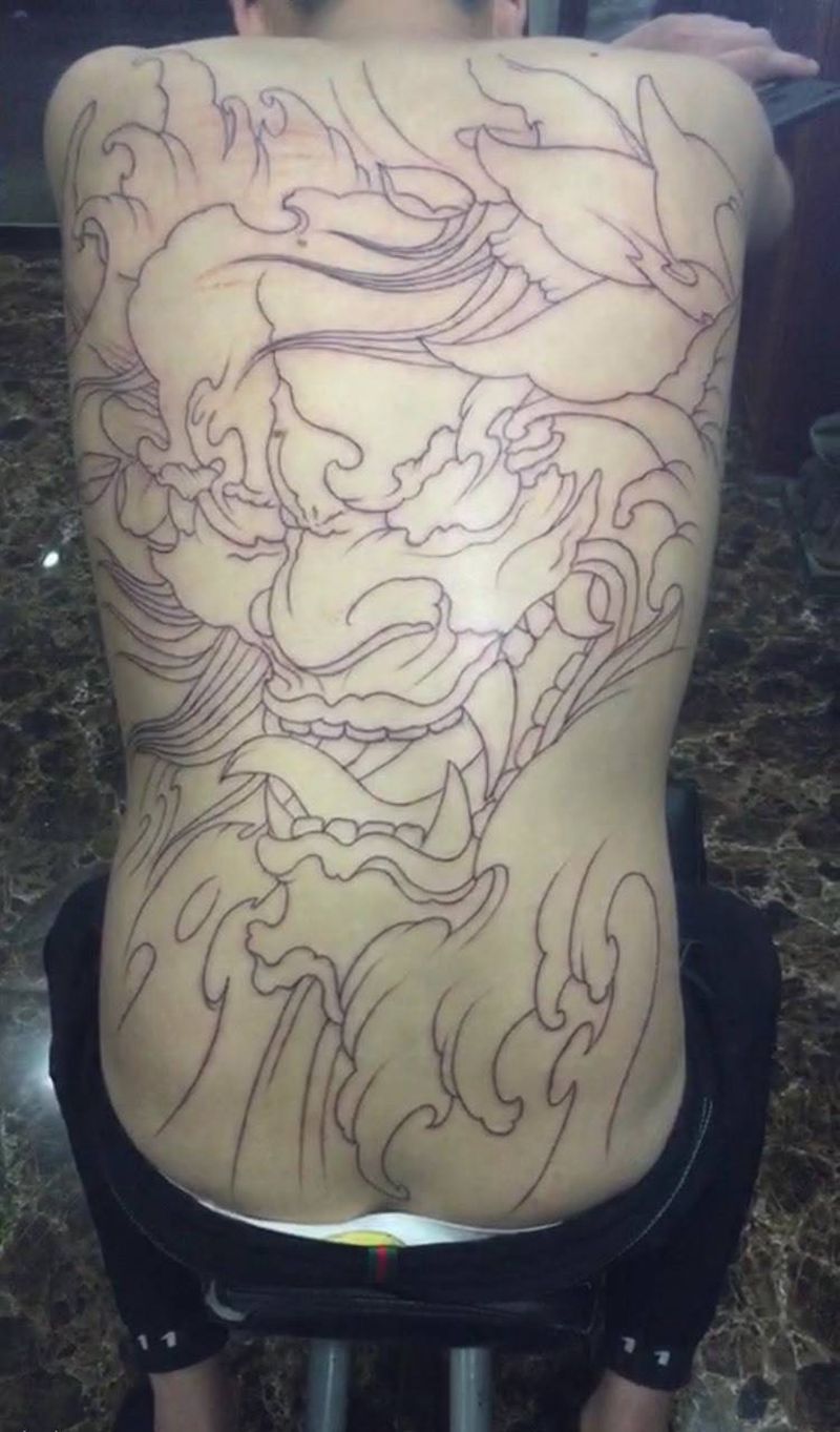 后背般若基础勾线纹身图片