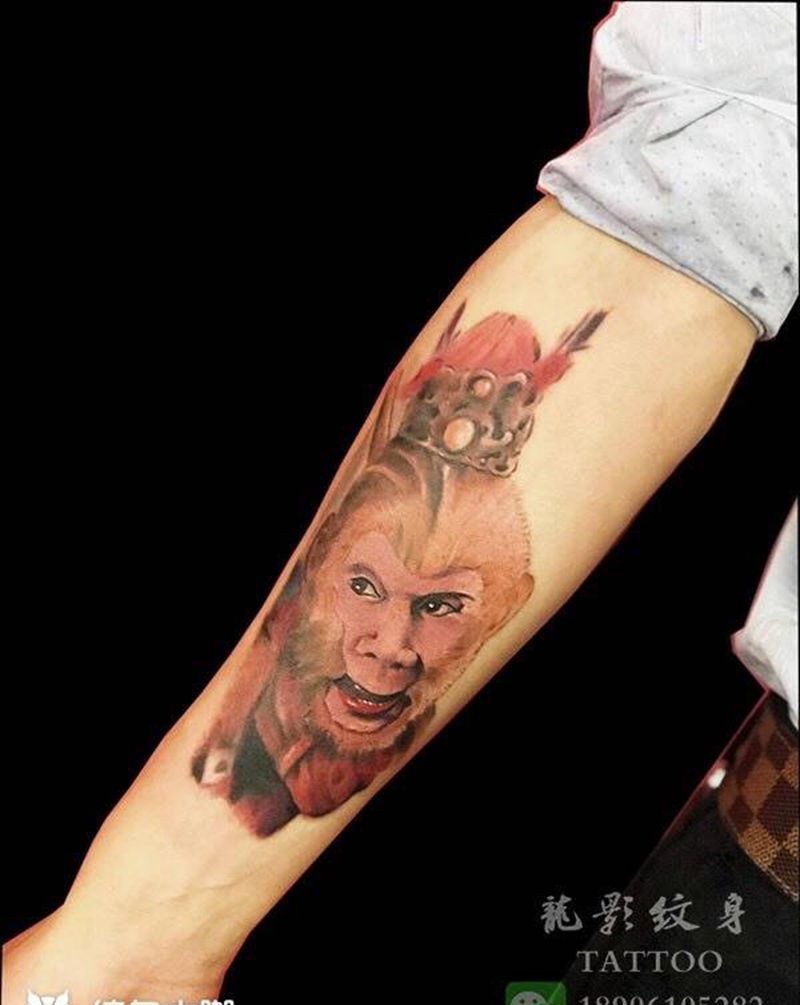 六小龄童纹身图片