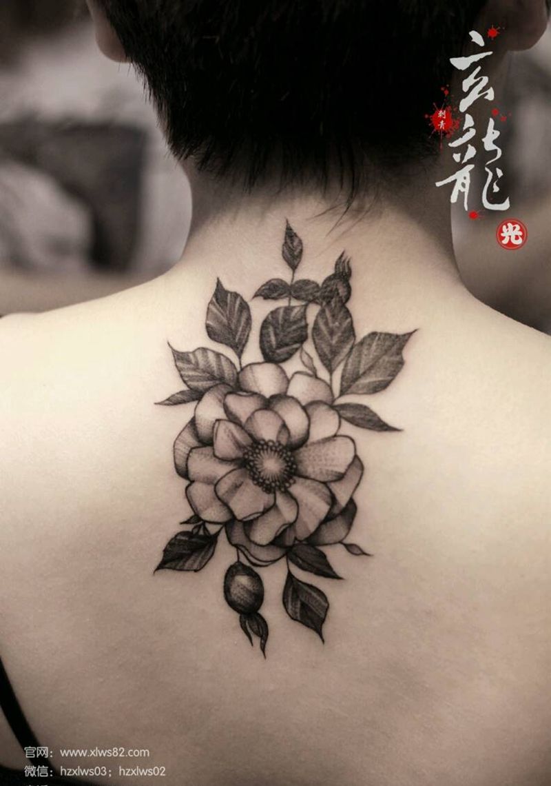 遮盖''字母纹身图片