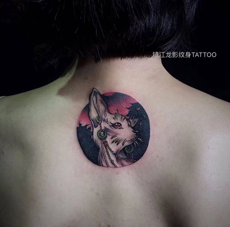 猫还是狐狸？[愉快]镇江龙影纹身18906105282微信同步纹身图片