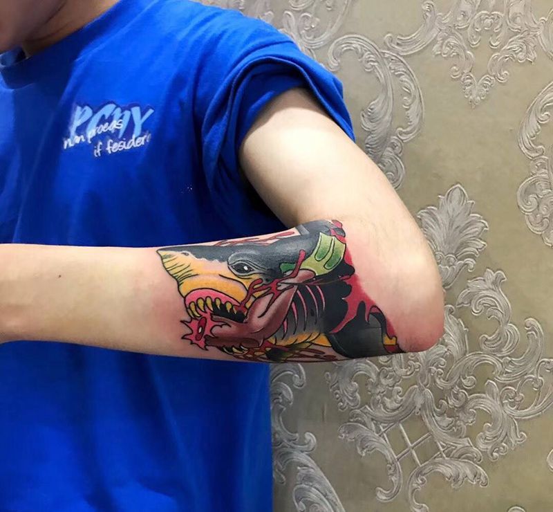鲨鱼纹身图片