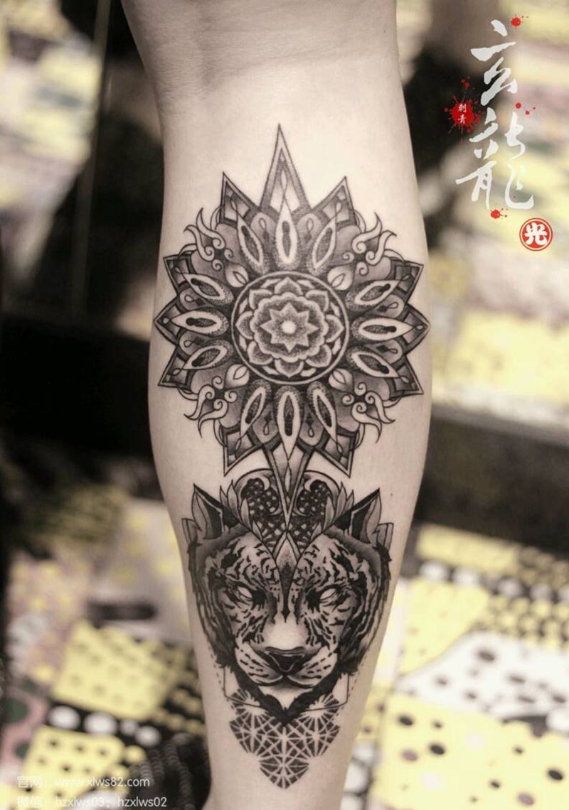 老虎梵花纹身图片