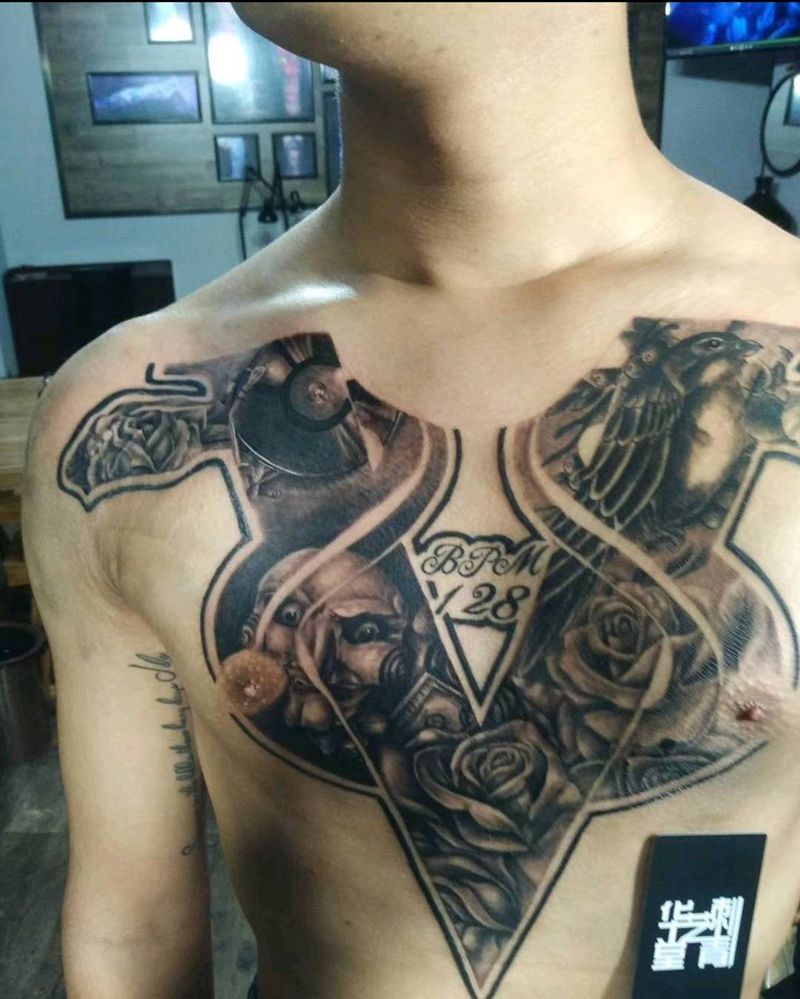 胸甲作品纹身图片