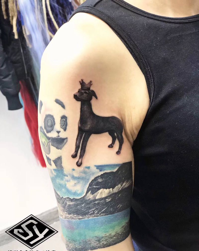 猎犬纹身图片_肩部手臂纹身图案