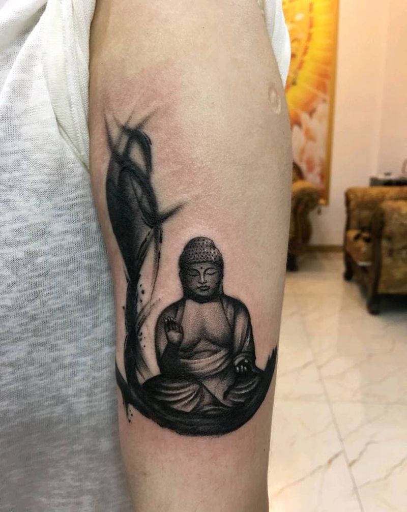 佛纹身图片_手臂点刺黑灰纹身图案