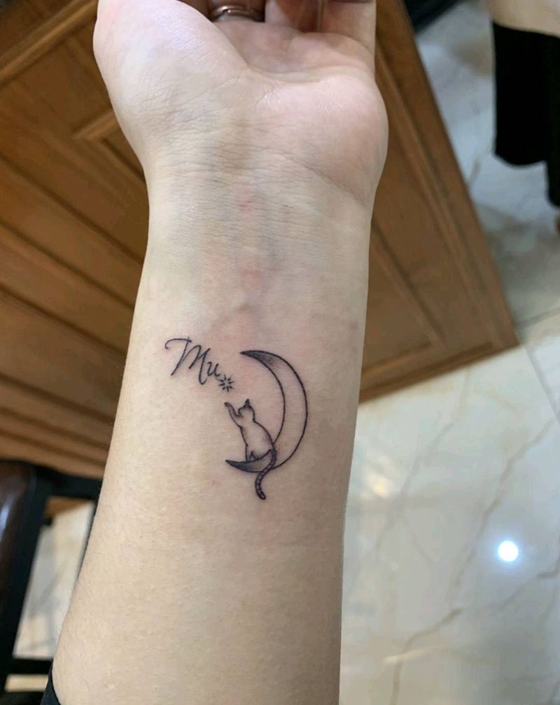 猫咪纹身图片_手部小清新纹身图案