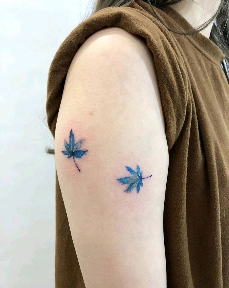 枫叶纹身图片_手臂水彩小清新纹身图案