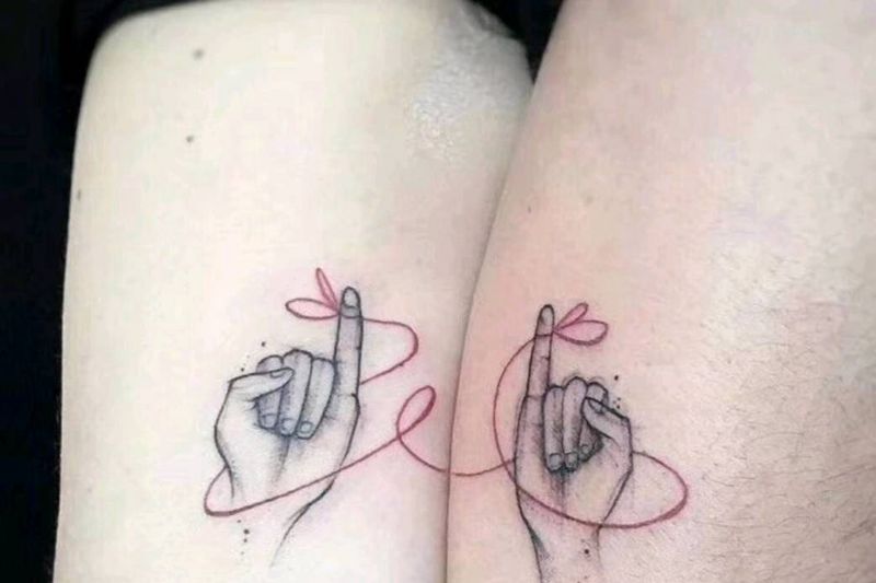 承诺纹身图片_手部水彩小清新纹身图案