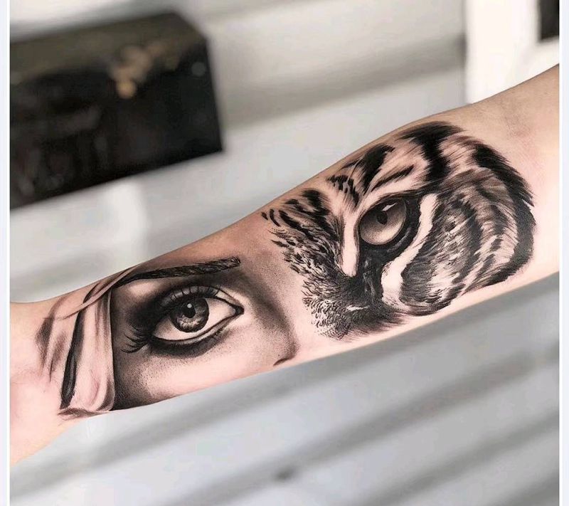 半人半兽纹身图片_手臂欧美写实纹身图案