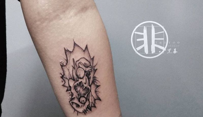 瑞克纹身图片_手臂点刺欧美写实动漫人物瑞克纹身图案