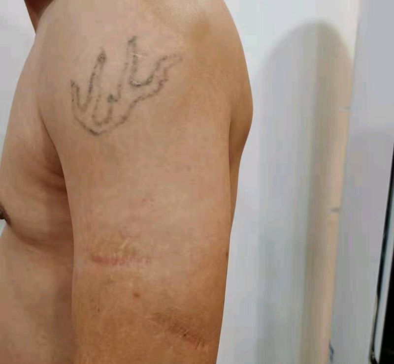 旧纹身遮盖钟馗纹身图片_手臂新传统纹身图案