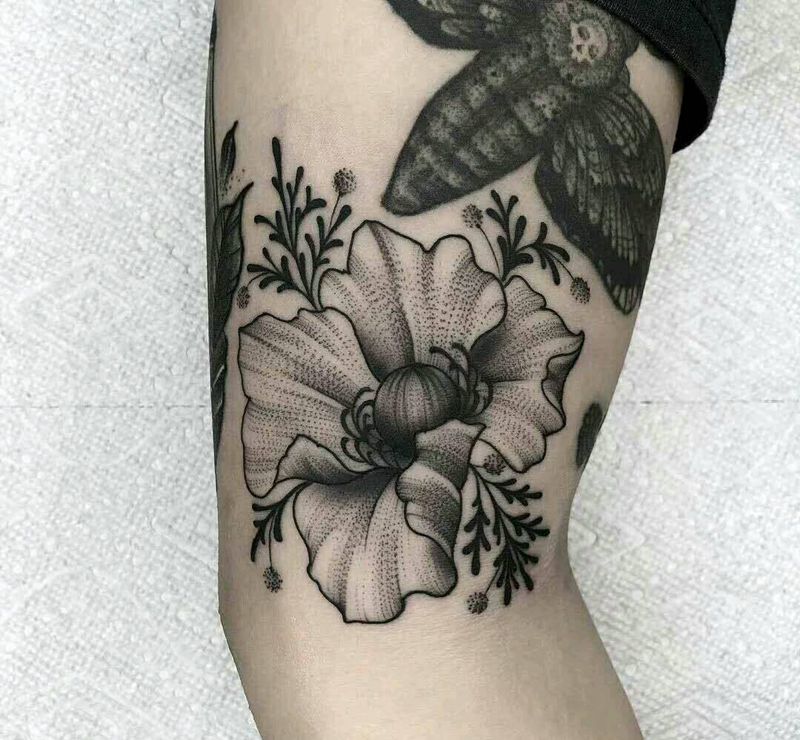 #甩点纹身#纹身图片_背部腿部手部植物手稿纹身图案