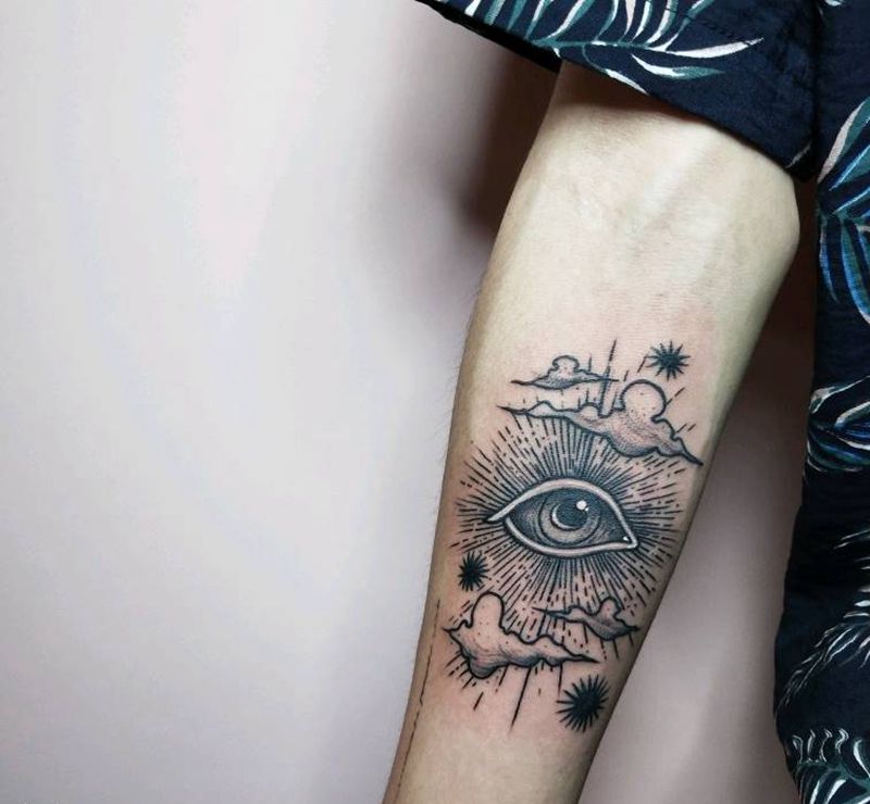 全知之眼纹身图片_手臂Old School点刺全知之眼纹身图案