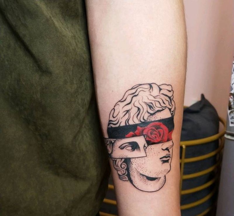 大卫的抽象思维纹身图片_手臂点刺几何纹身图案