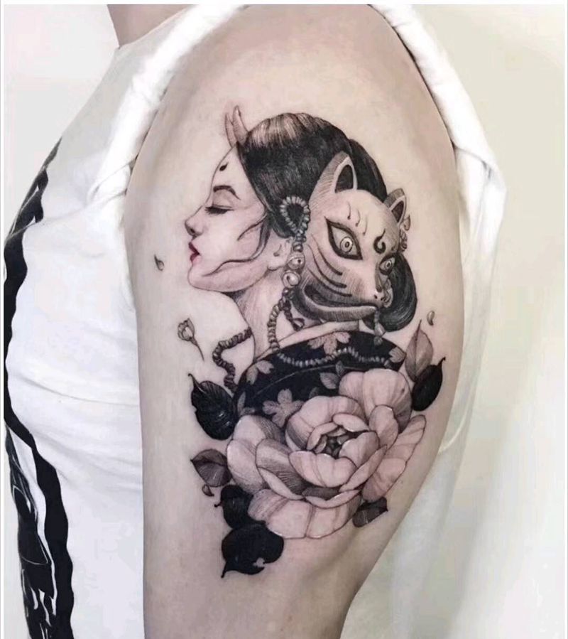 面具纹身图片_手臂点刺新传统纹身图案