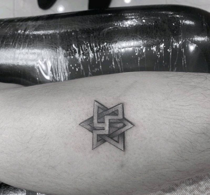 六芒星纹身图片_手部纹身图案