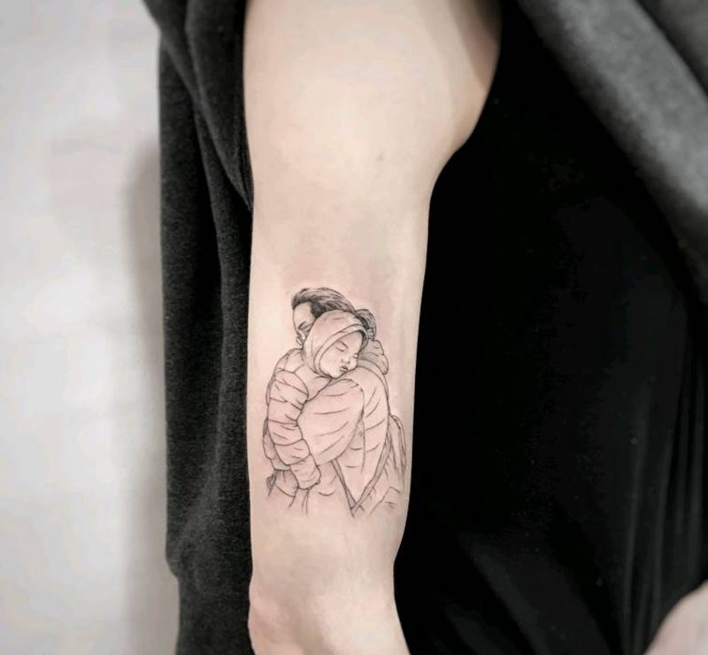 简笔人像纹身图片_手臂手部小清新纹身图案