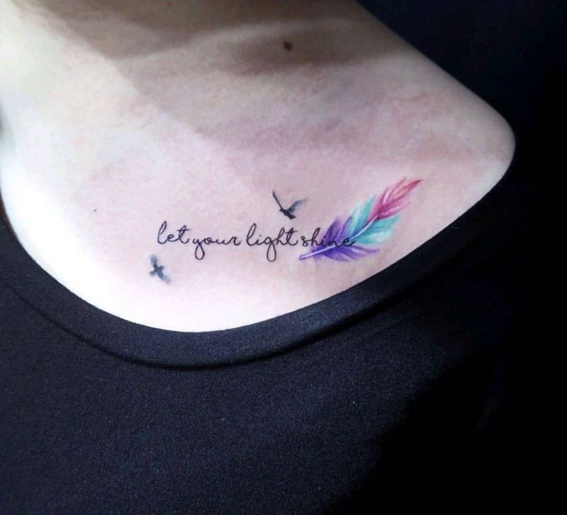 小清新纹身图片_胸部水彩小清新纹身图案