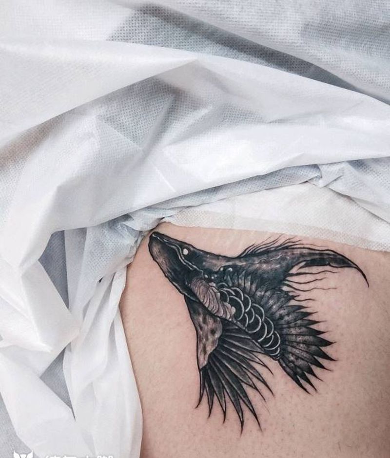 一锅煮不下之-鲲纹身图片_臀部腿部Old School点刺鲲暗黑系遮盖作品纹身图案