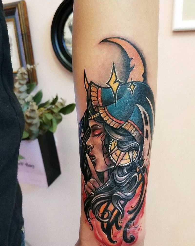 newschool女郎纹身图片_手臂New School遮盖疤痕纹身图案