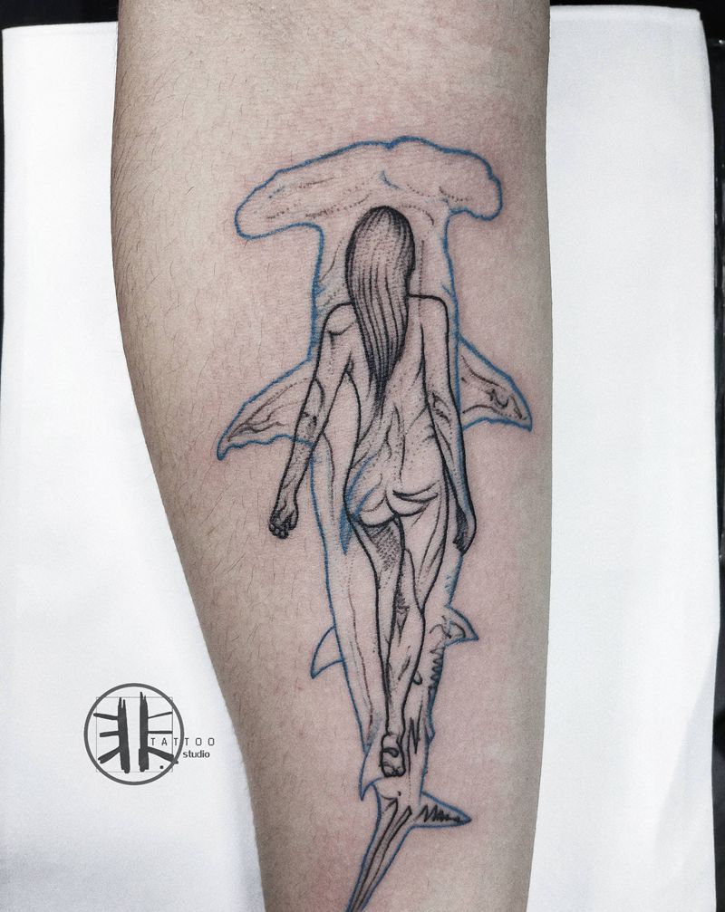 鲸鱼纹身图片_手臂点刺Old School鲸鱼纹身图案