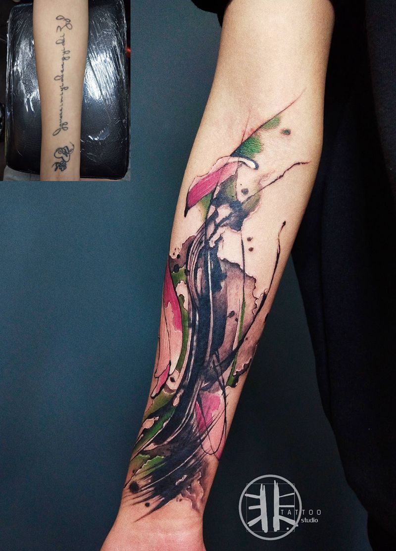 水墨 笔刷纹身图片_手臂水彩水墨遮盖旧纹身图案