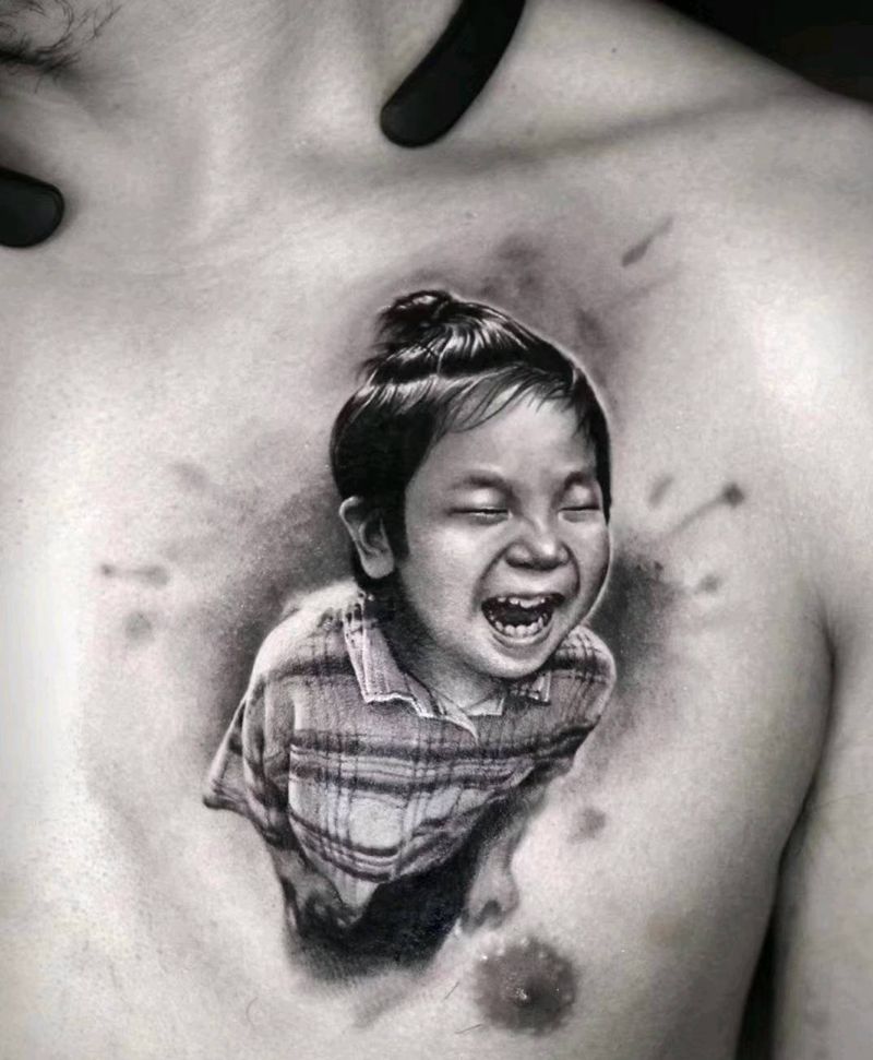 写实人像纹身图片_胸部欧美写实纹身图案