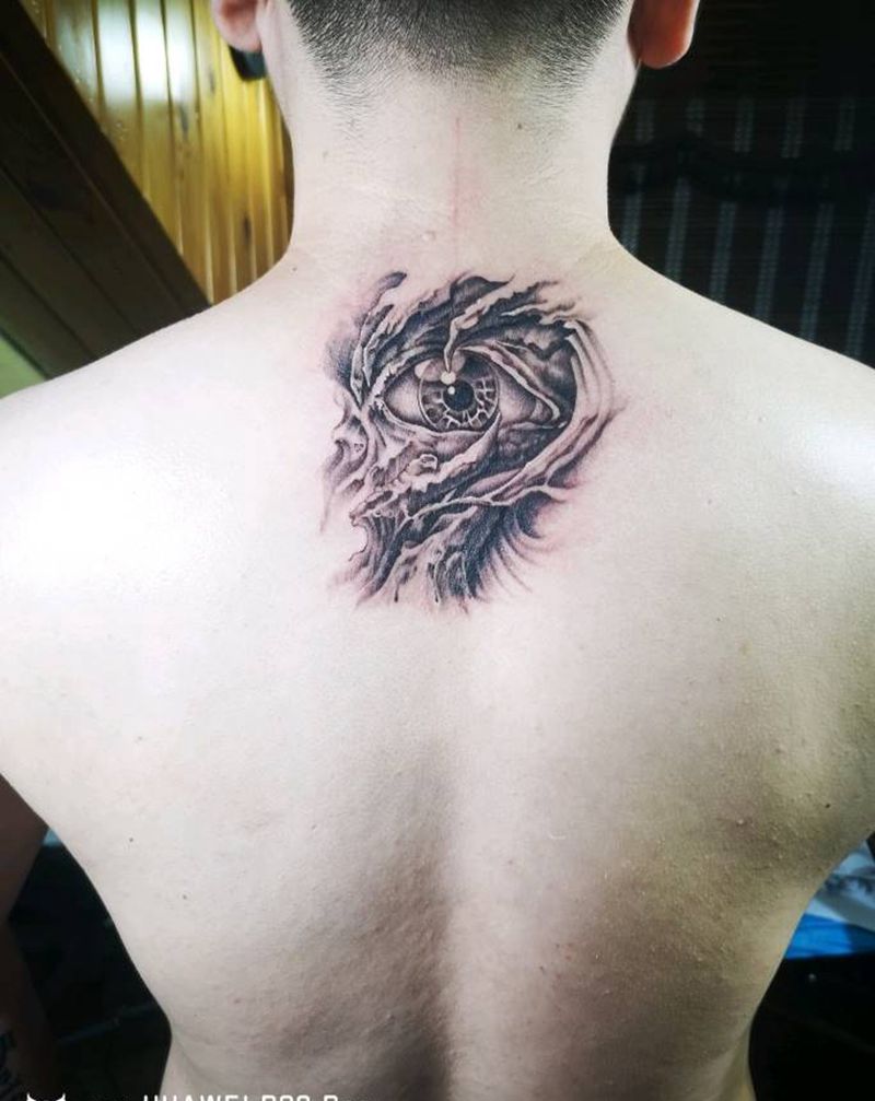 恶魔之眼纹身图片_颈部欧美写实纹身图案