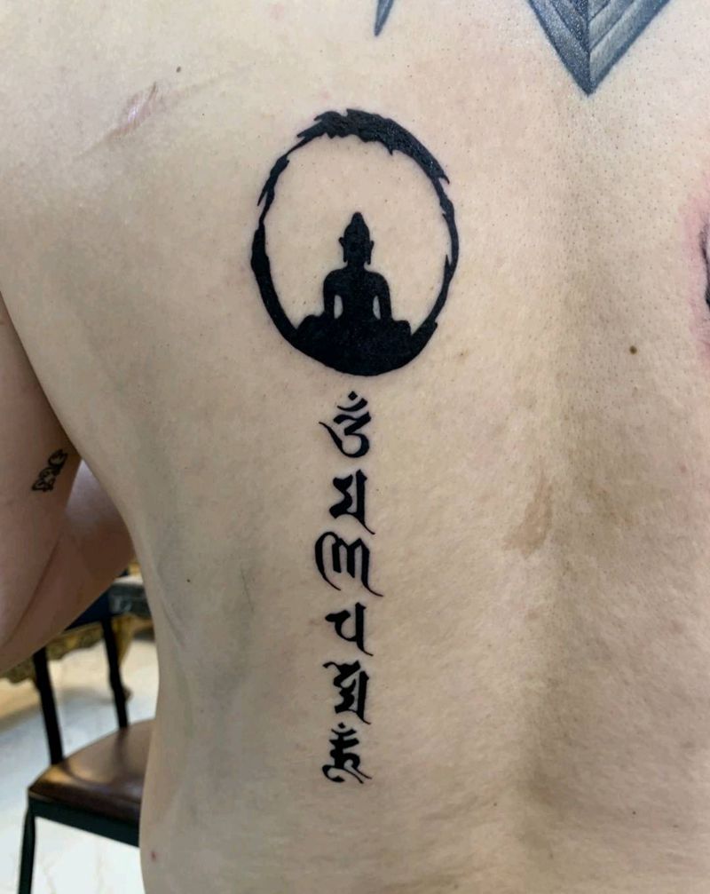 水墨纹身图片_背部水墨纹身图案