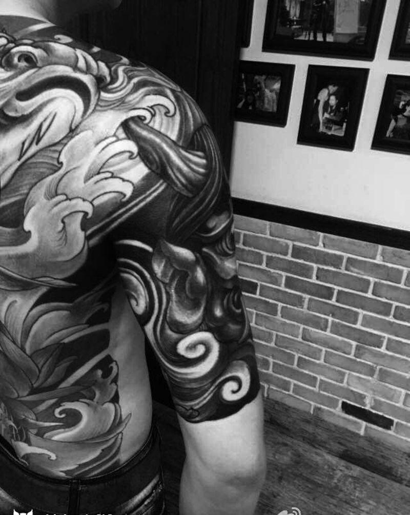 象神 般若 半甲纹身图片_成品胸部肩部传统动物鬼神纹身图案