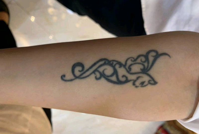 遮盖旧纹身纹身图片_手臂水彩新传统纹身图案