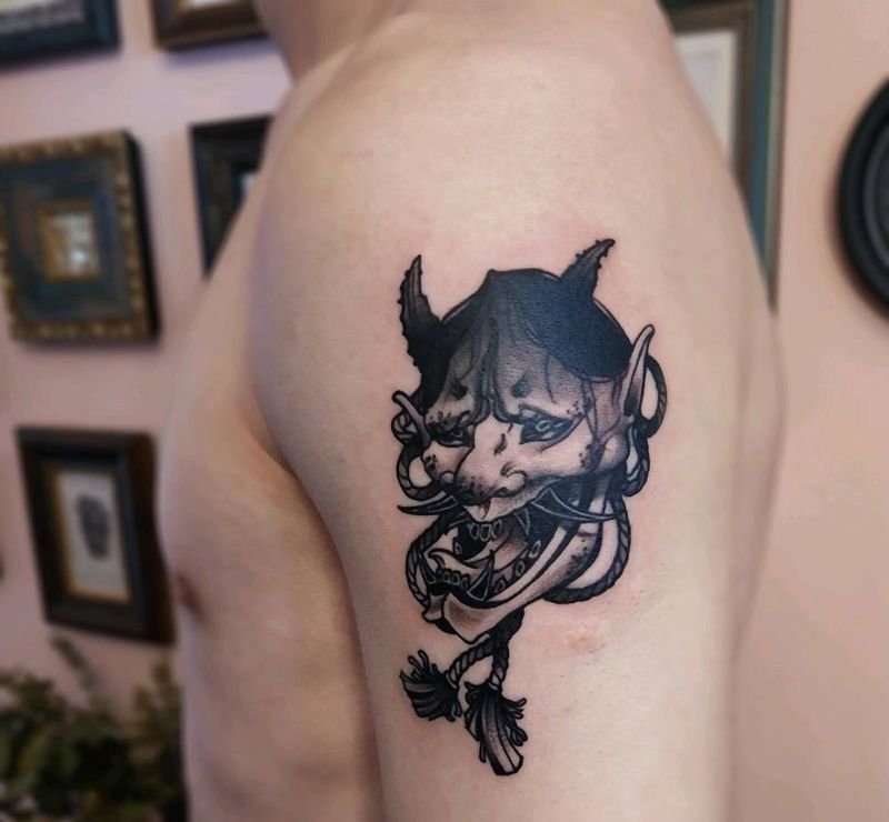 般若纹身图片_肩部手臂新传统纹身图案