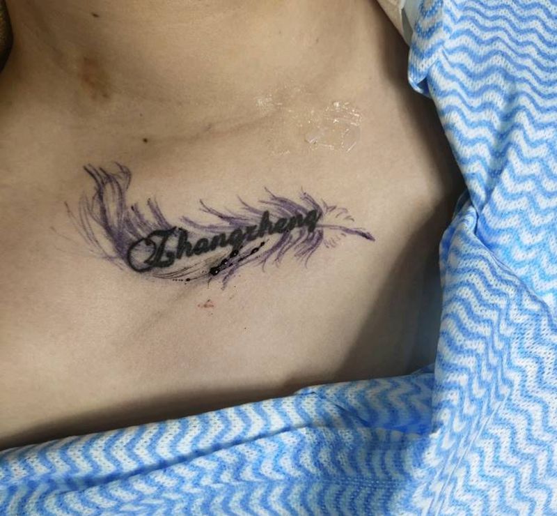 英文遮盖纹身图片_胸部水彩小清新写实纹身图案