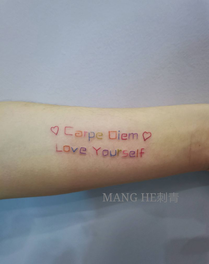 小清新纹身图片_手部水彩小清新纹身图案