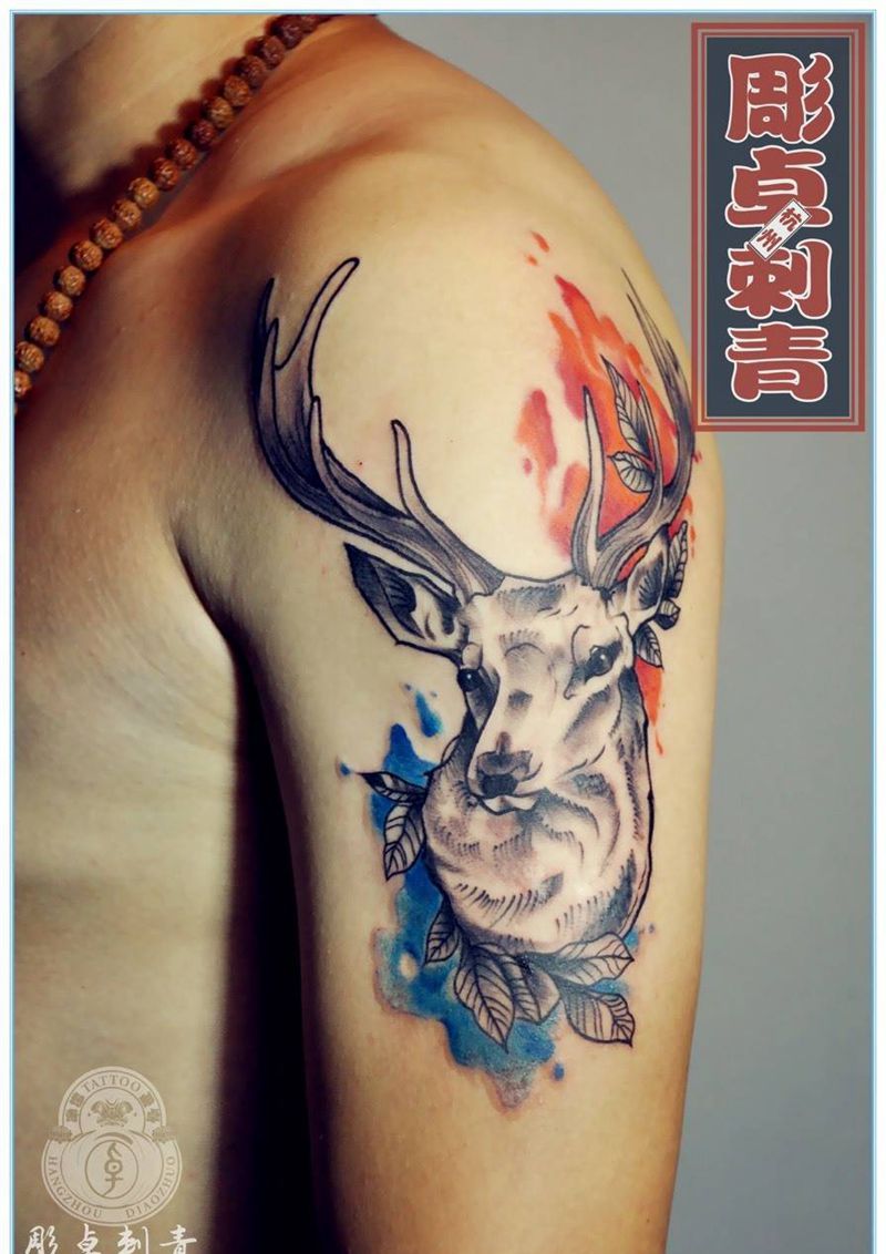 鹿纹身图片_成品手臂欧美动物杭州水墨水彩鹿纹身图案