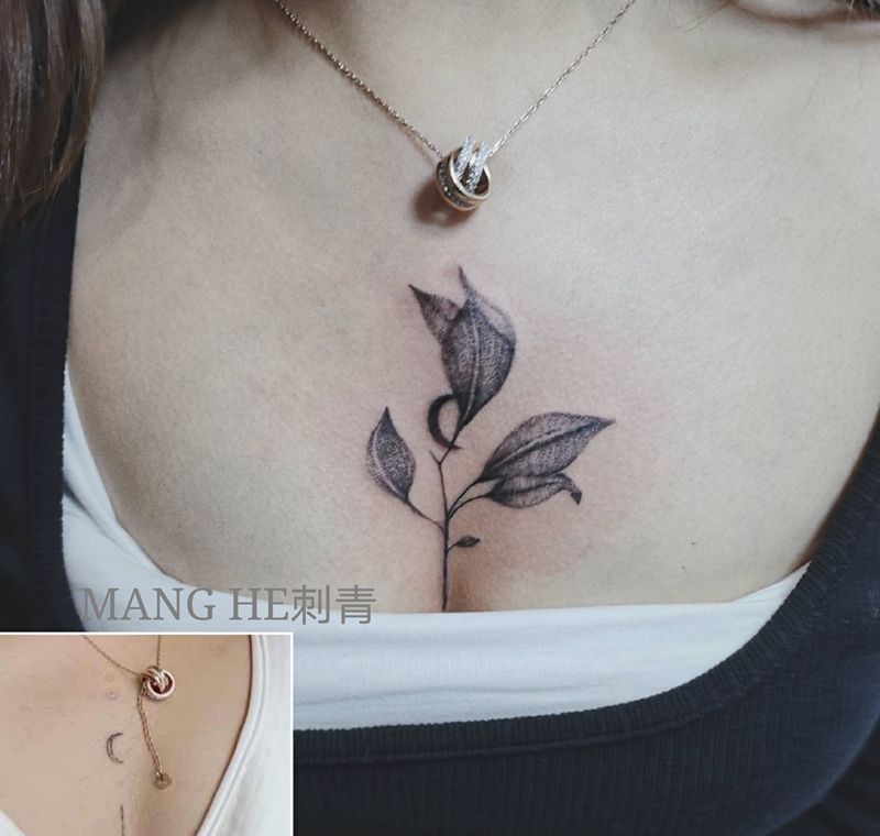 遮盖叶子纹身图片_胸部点刺纹身图案