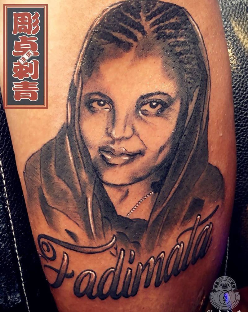 没有再黑的色料啦^_^纹身图片_成品手臂肖像人物写实素描纹身图案