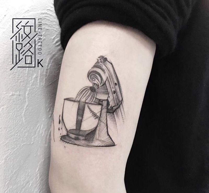 牛奶机纹身图片