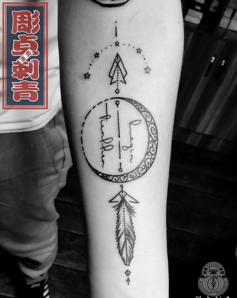 箭矢英文纹身图片_成品手臂清新英文几何纹身图案