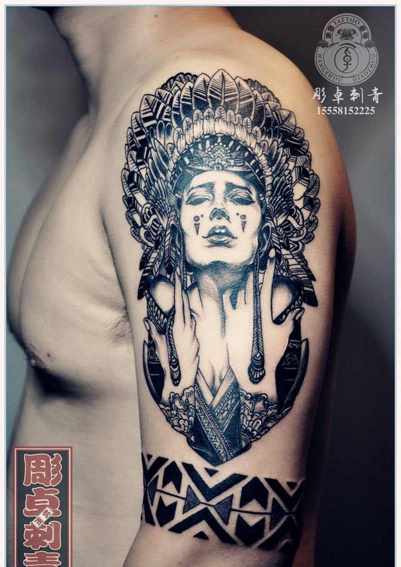 图腾拼接花臂未完纹身图片_成品手臂欧美图腾花臂杭州纹身图案