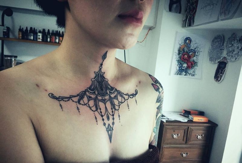 唯美点线图案纹身图片_颈部成品胸部欧美清新几何图腾原创宗教几何抽象纹身图案