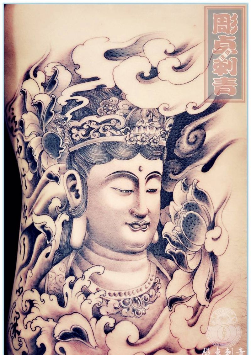 观音纹身图片_成品腰部传统宗教观音纹身图案