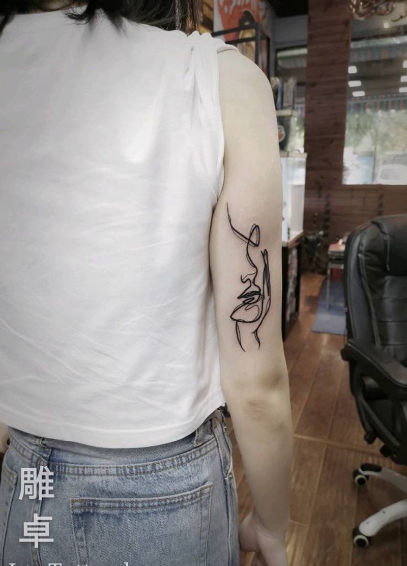 文艺范儿线条纹身图片_手臂几何纹身图案