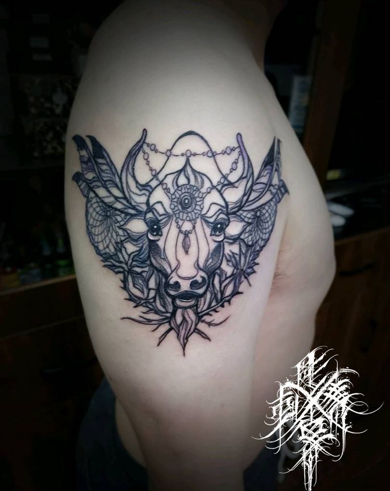 属牛的纹身图片_手臂图腾纹身图案