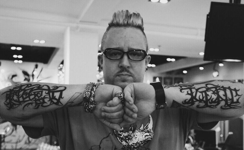 文字纹身图片_成品手臂欧美字符几何抽象纹身图案