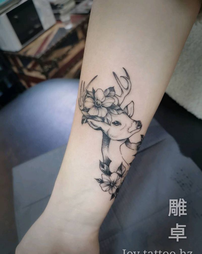 麋鹿遮盖纹身图片_手臂New School鹿纹身图案
