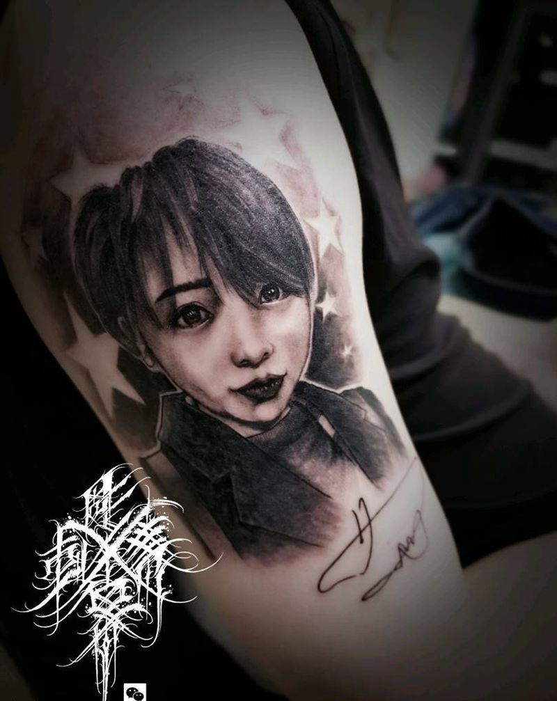 女票纹身图片_手臂欧美写实纹身图案