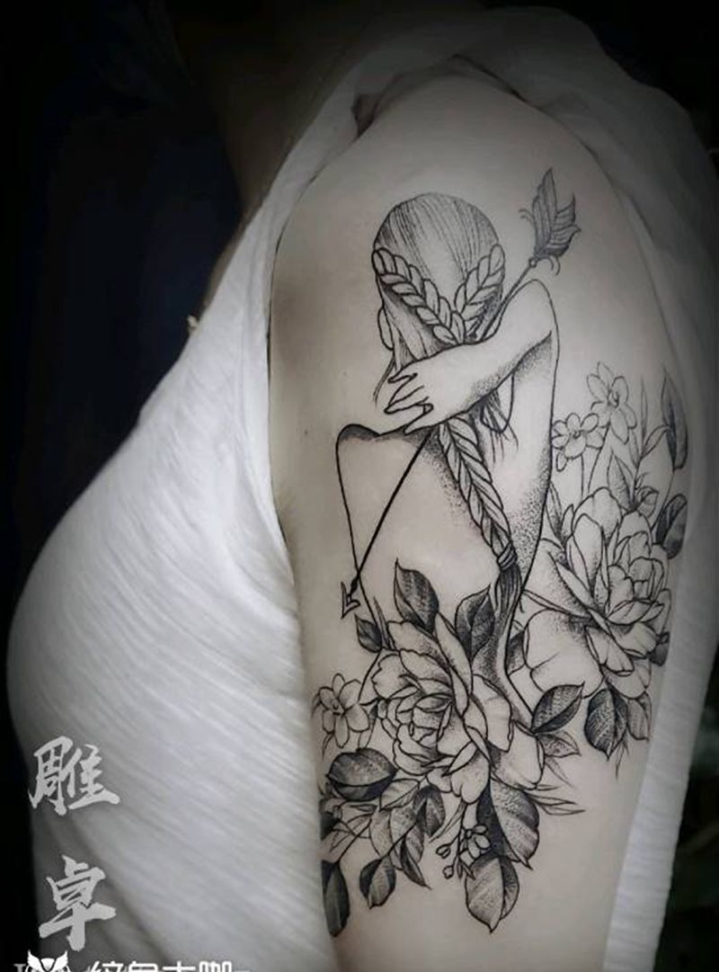 素花纹身图片_手臂几何点刺素花纹身图案