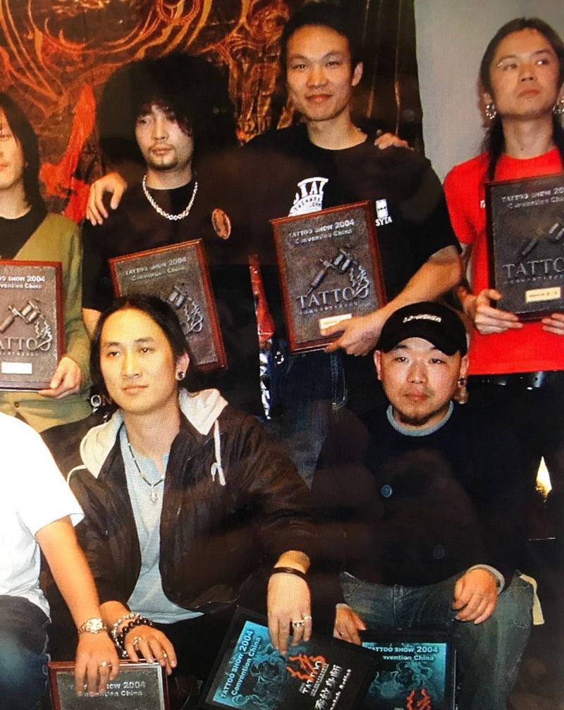 风风雨雨十四年的变化 杨卓 和文乾 程新龙纹身图片_颈部肩部胸部腹部背部腰部腿部手部臀部手臂纹身图案